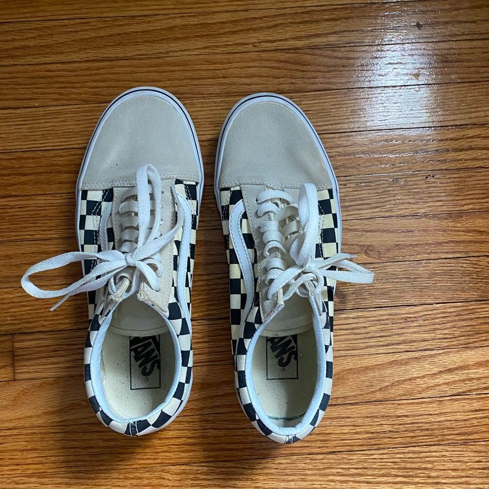 Tan Checker Old Skool Vans